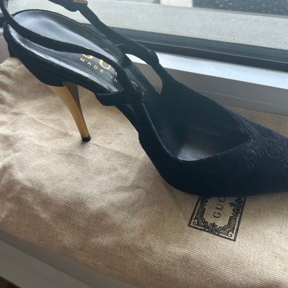 Gucci Women’s Suede High Heels - Picture 3 of 3